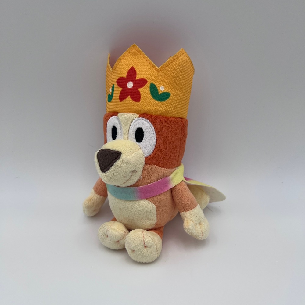 Bluey Bingo Plush 8 Inch Stuffed Animal Moose Toys Queen Bingo with Crown Cape